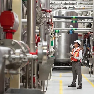 Mechanical integrity inspection of pressure vessel and storage tank